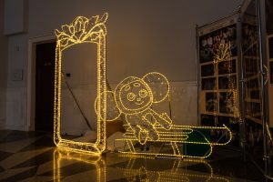 Сердце Зимы, Зажженное Светом: Путешествие в Мир Новогодних LED-Иллюминаций